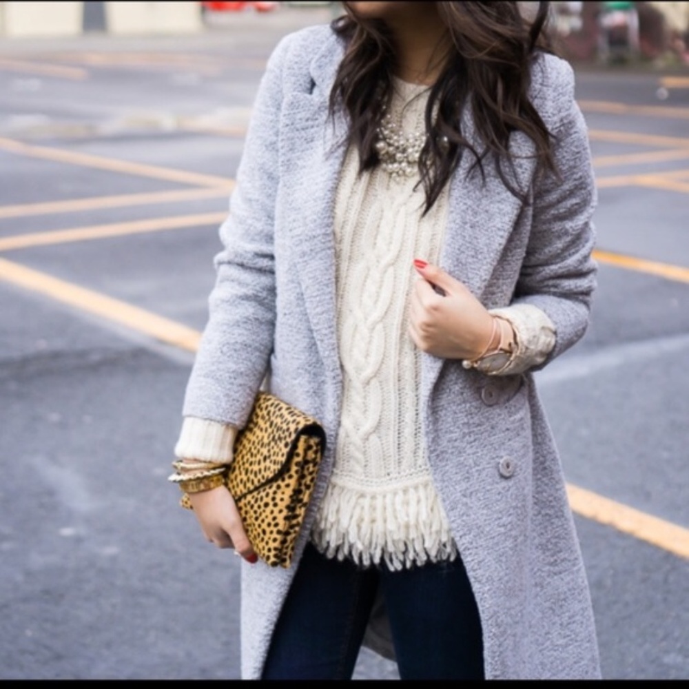 BANANA REPUBLIC Italian yarn cable fringe sweater - Picture 8 of 8